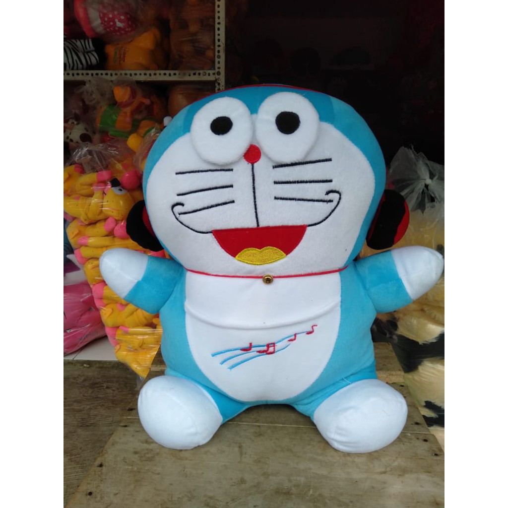 BONEKA DORAEMON WALKMAN LUCU MURAH