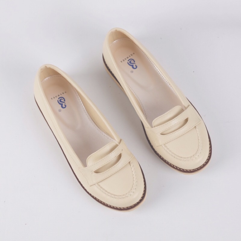 [SIAP KIRIM] BRShoes22 Krem Sepatu Kerja Casual Slip On Wanita