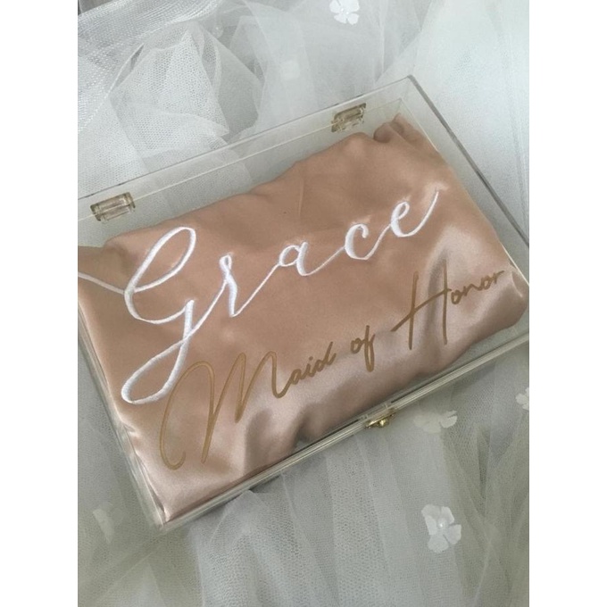 

ACRYLIC BRIDESMAID GIFT BOX SANNY SD456SD5