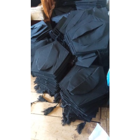 toga wisuda bahan satin custom