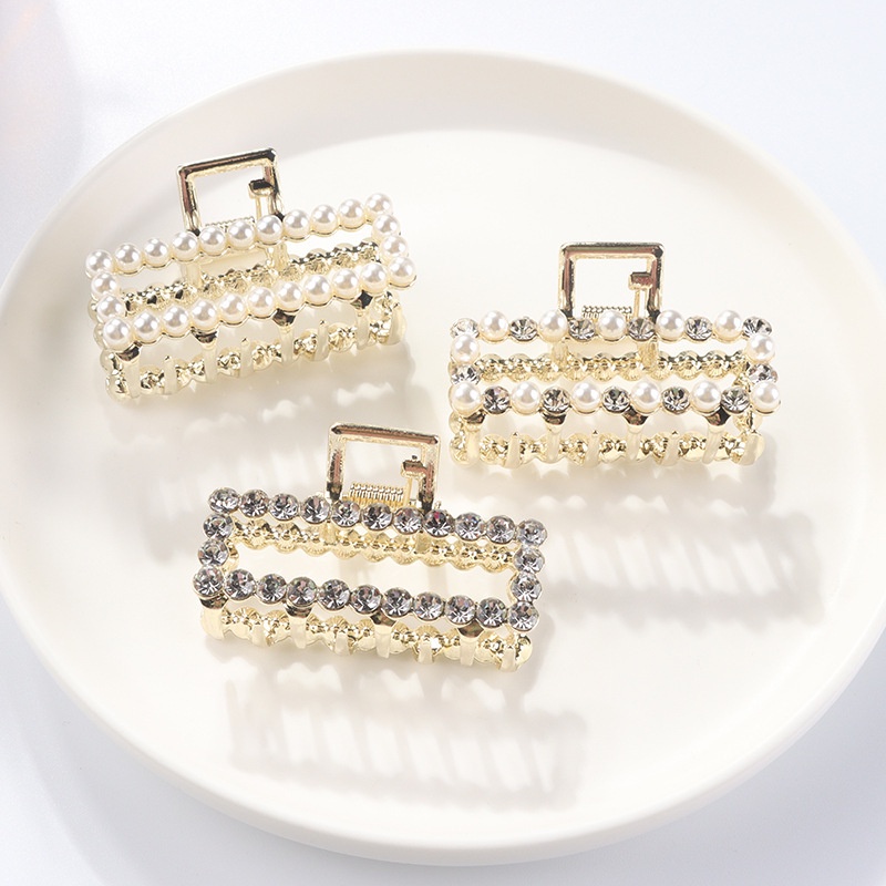 Jepit Rambut Bentuk Hiu Aksen Mutiara Gaya Korea Untuk Wanita