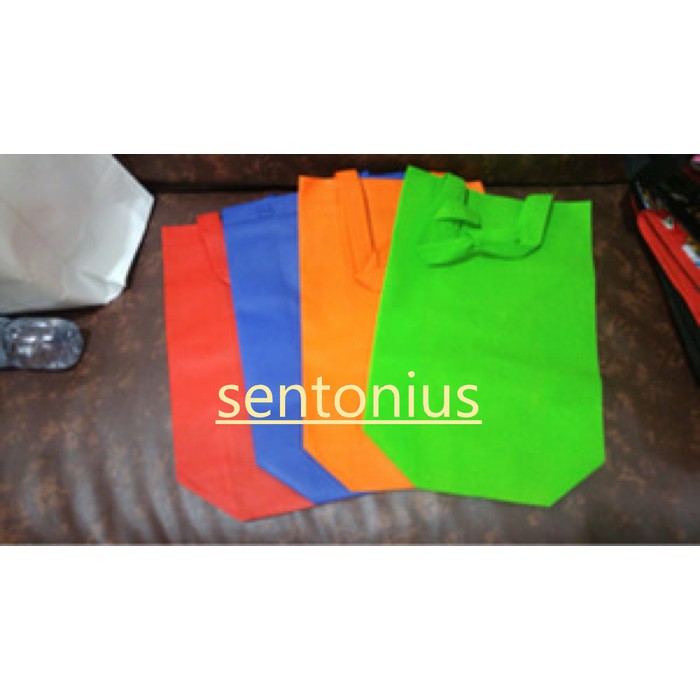 

Tote bag / tas souvenir ukuran 26X32