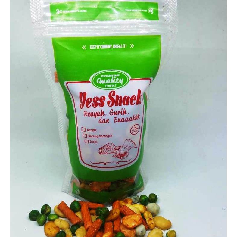 

kacang spesial mix 100grm
