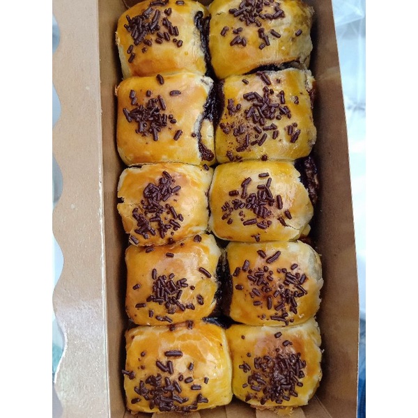 

Bolen Pisang Coklat Lumer (Anabele)
