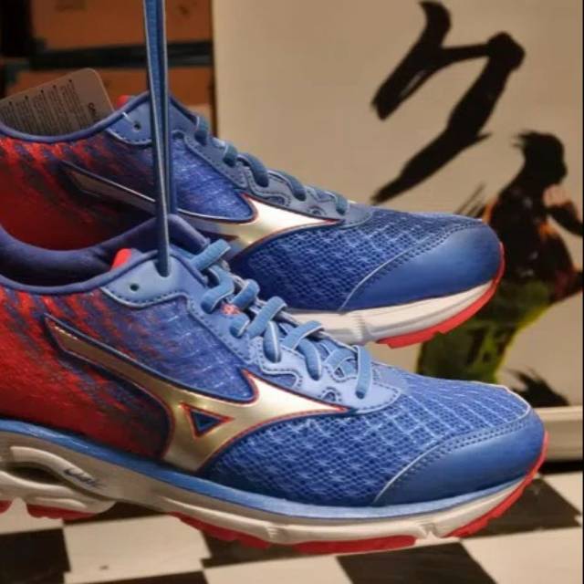 sepatu mizuno wave rider 19