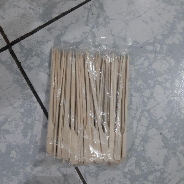 Tusuk Sate Dayung 15 Cm ( 100 Pcs )