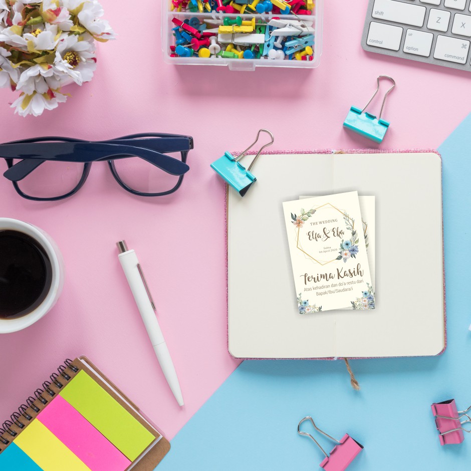 

Kartu Souvenir Ukuran 4x5 cm (PAKAI NAMA)