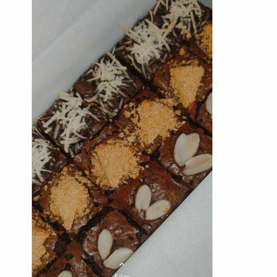 

FUDGE BROWNIES