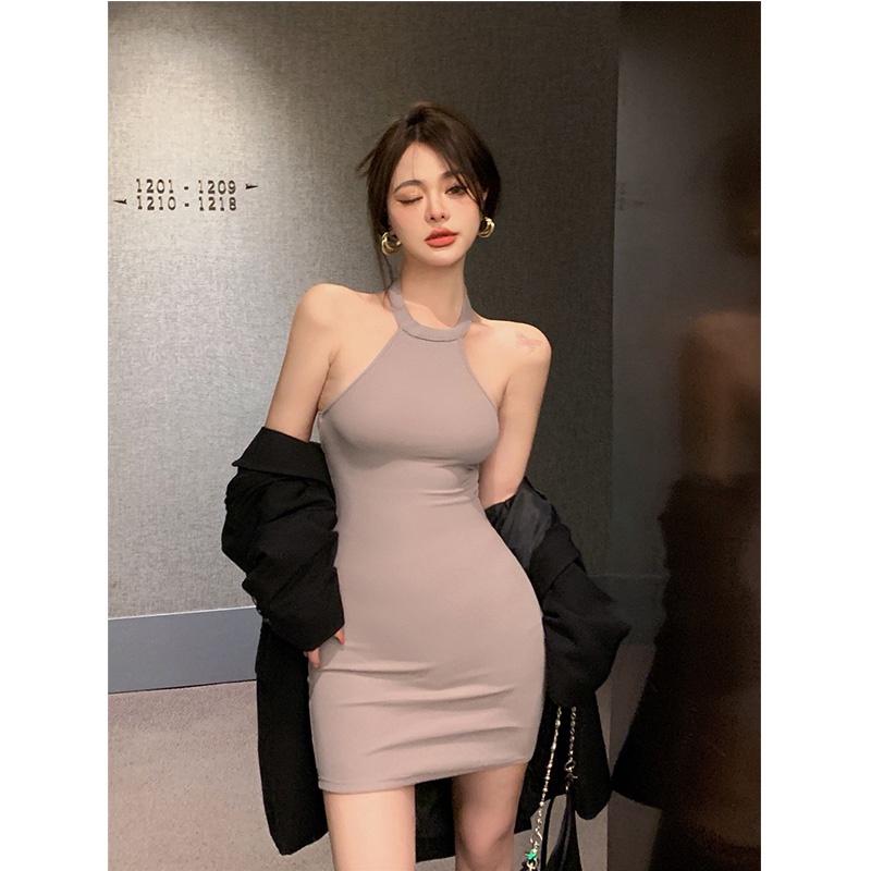 Mini Dress Rajutan Halter Leher Gaun Tas Pinggang Hip Rok Pendek Leher Bulat Rok Satu Langkah Musim