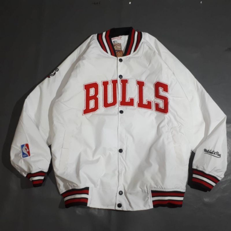 Jaket Varsity Chicago Bulls NBA