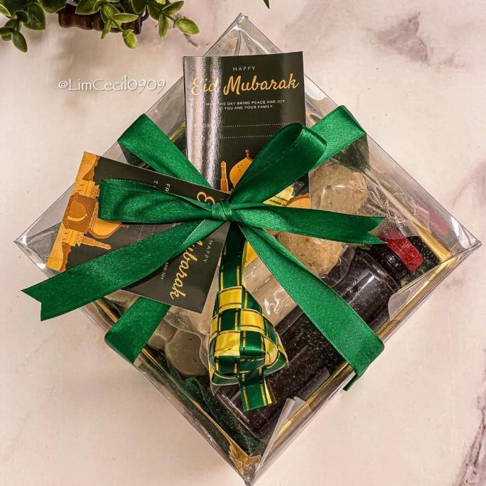 

HAMPERS LEBARAN PARCEL PAKET RAMADHAN EID IDUL ADHA PEMPEK GIFT KUE DFHD3215SE