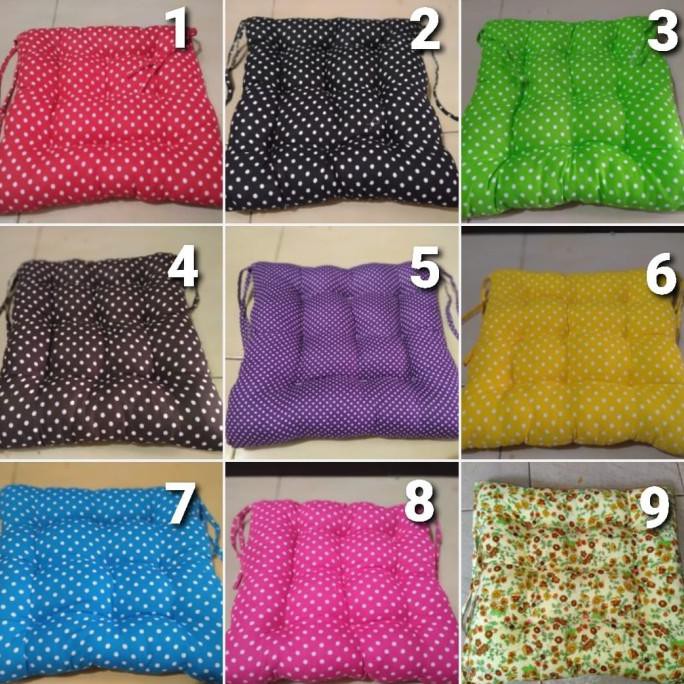 Bantal Dudukan Kursi Kayu / Lesehan
