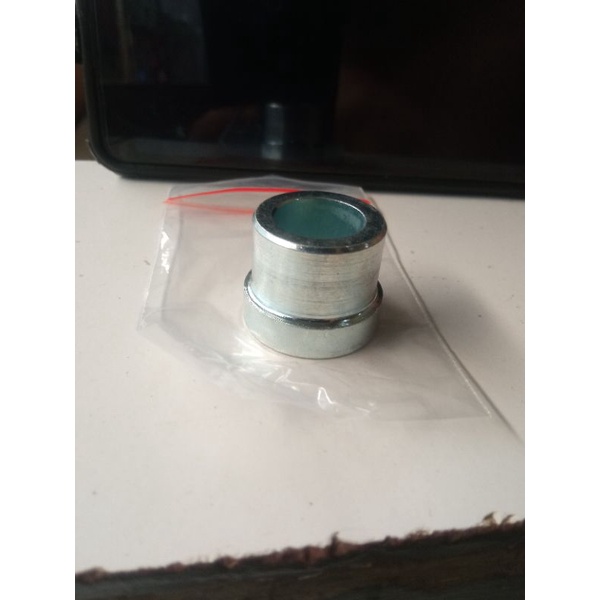 bosh roda belakang vario 125/150 FI LED