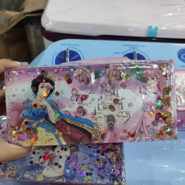 

Tempat Pensil Kode 3 tingkat Air Glitter NEW LIMITED EDITION