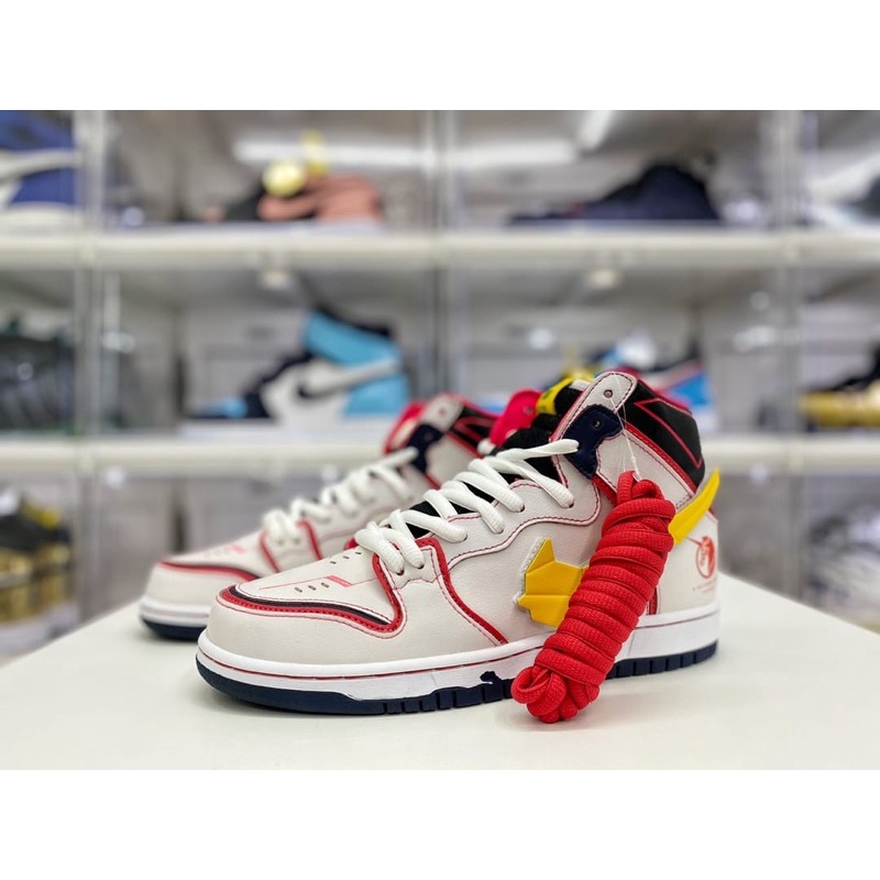 Nike SB dunk high BNIB