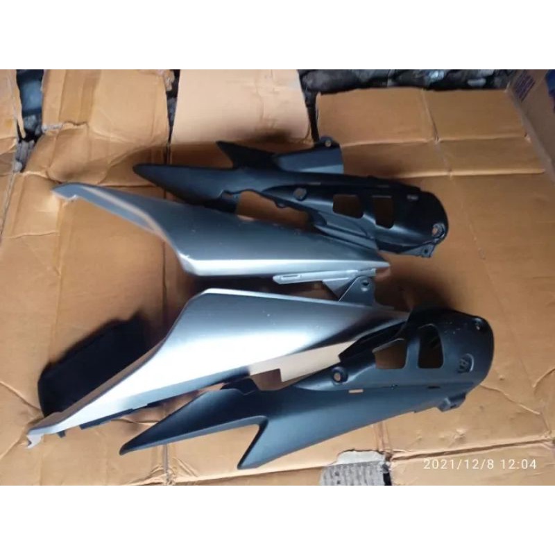 body belakang megapro new copotan bodi megapro new monoshock original