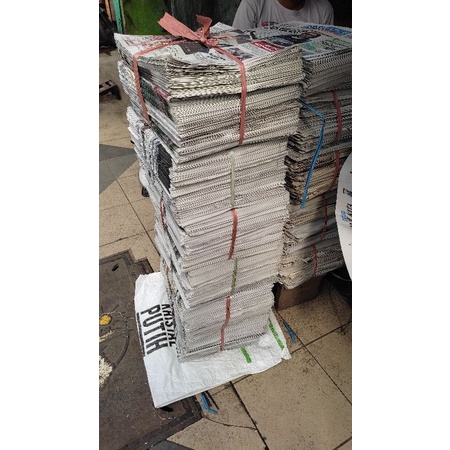

obral koran bekas kiloan murah (kondisi masih bagus) wilayah surabaya, sidoarjo bisa instan