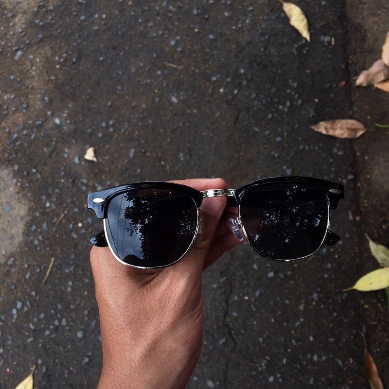 Essential Clubmaster Sunglasses