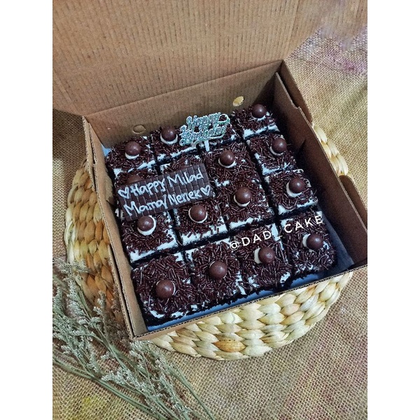 

brownies potong coklat/hampers