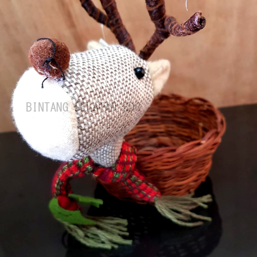 CHRISTMAS DECORATION RUDOLPH BASKET DEER