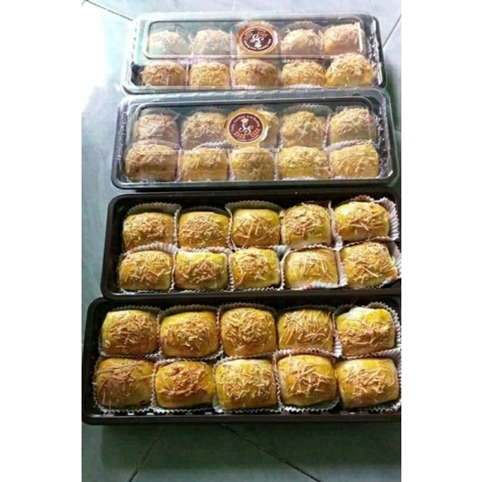 

bolen pisang isi coklat isi 10pcs
