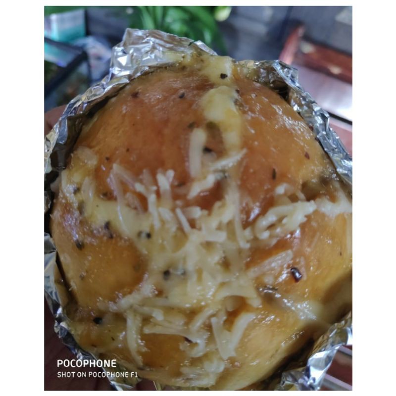 

korean garlic cheese bread
