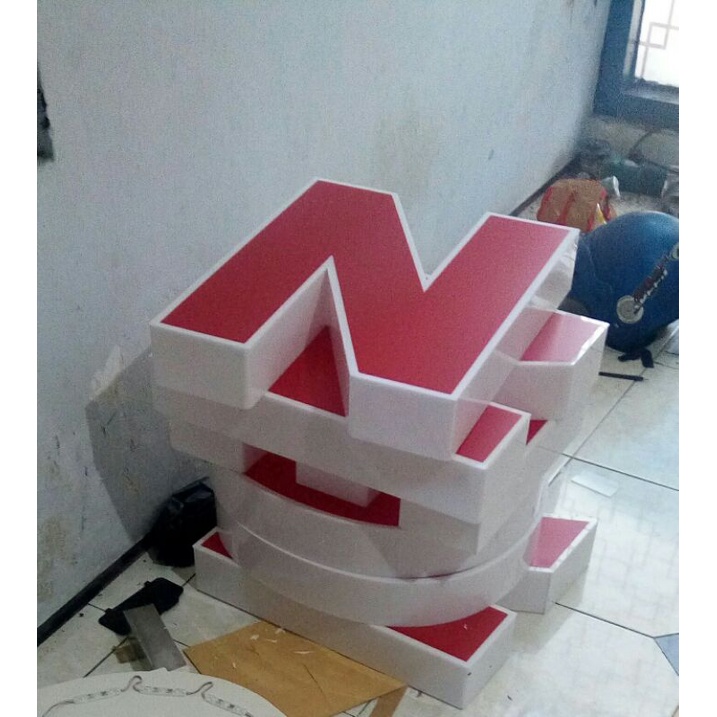 huruf timbul acrilik led menyala