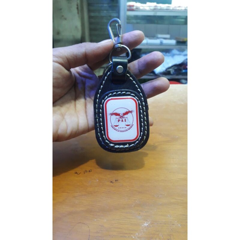 Gantungan kunci PAI (perkumpulan advokat indonesia)