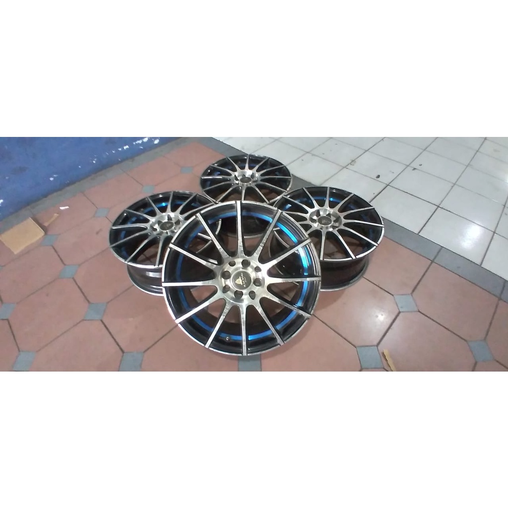 velg mobil bekas ring 17 lubang baut 8x100-114 model jari-jari model racing
