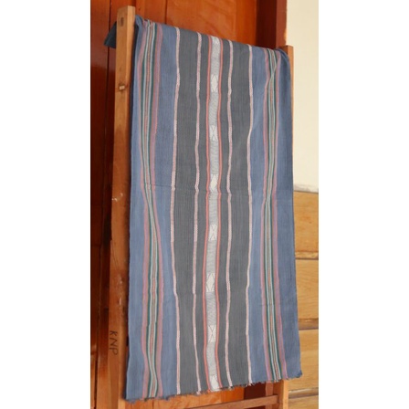 kain tenun tradisional Pringgasela