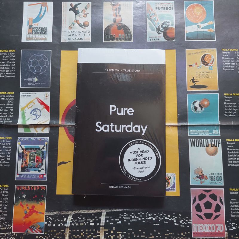 Pure Saturday oleh Idhar Resmadi