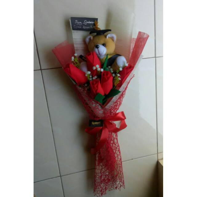 Bunga bouquet + boneka beruang wisuda 040