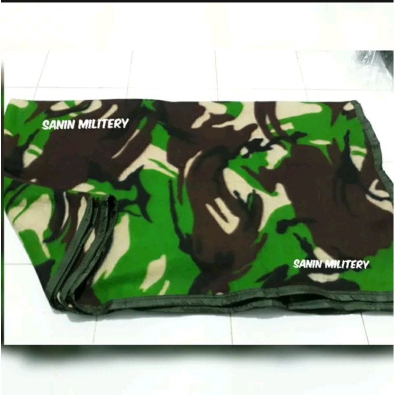Selimut loreng jatah TNI