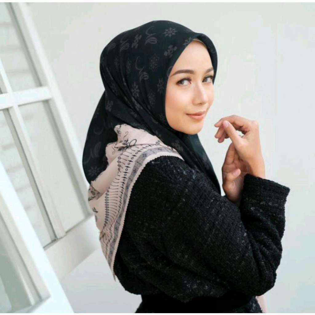 Diskon !! Hijab Segiempat Voal Motif Mono Hitam | Jilbab Voal | Kerudung Segiempat Voal Motif