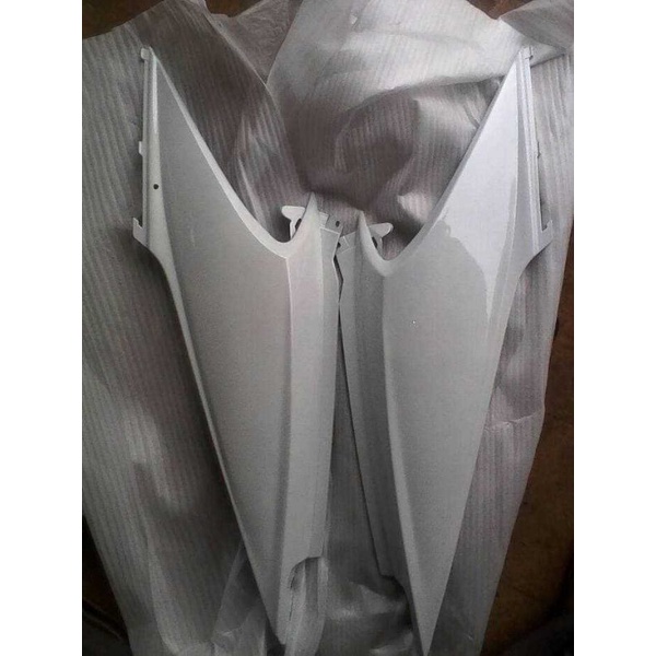 Body Samping Beat Karbu