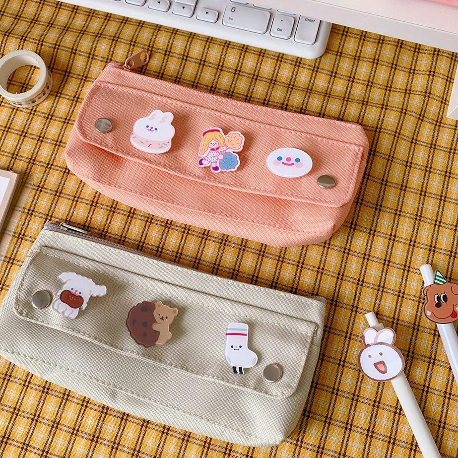 

[PRODUK 7BFNP] Pencil Case with Cute Brooch Korea Design Pen Case Tempat Pensil/Bolpoin CTW