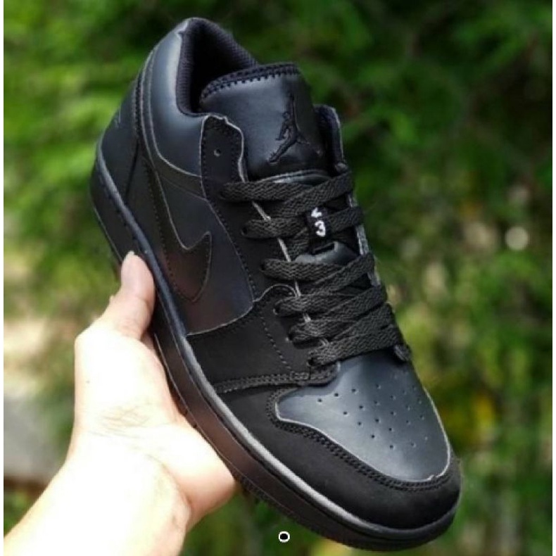 nb shoes for flat feet