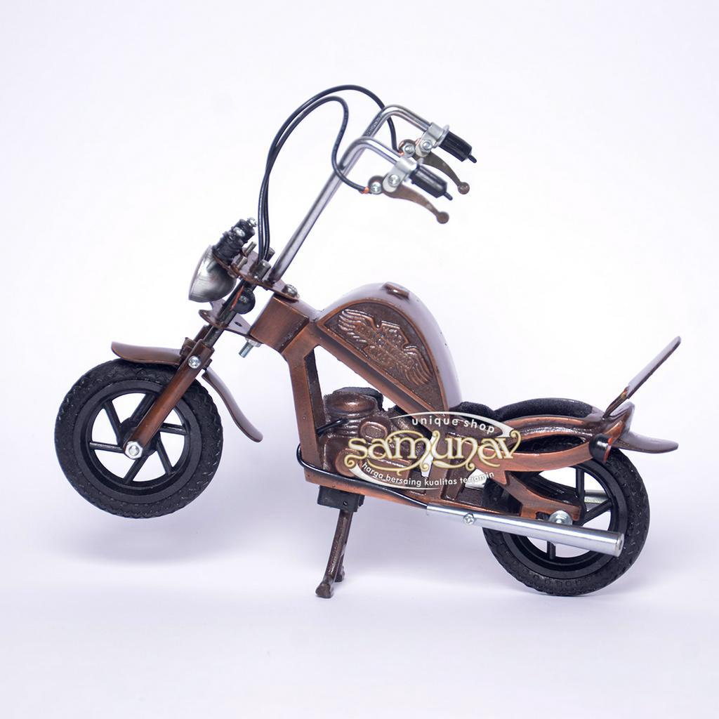Souvenir miniatur motor Moge Harley Davidson