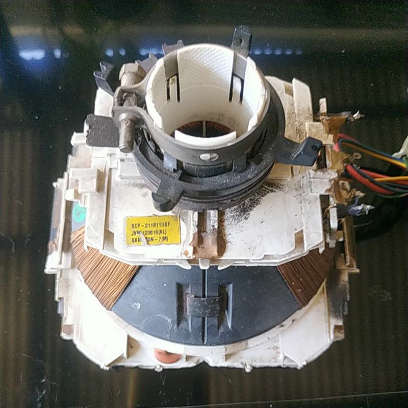 YOKE TV POLYTRON 21 INCH  CRYSTALINE
