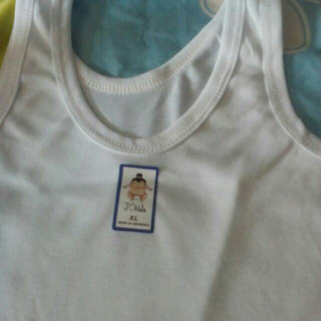 Kaos dalam anak  wanita