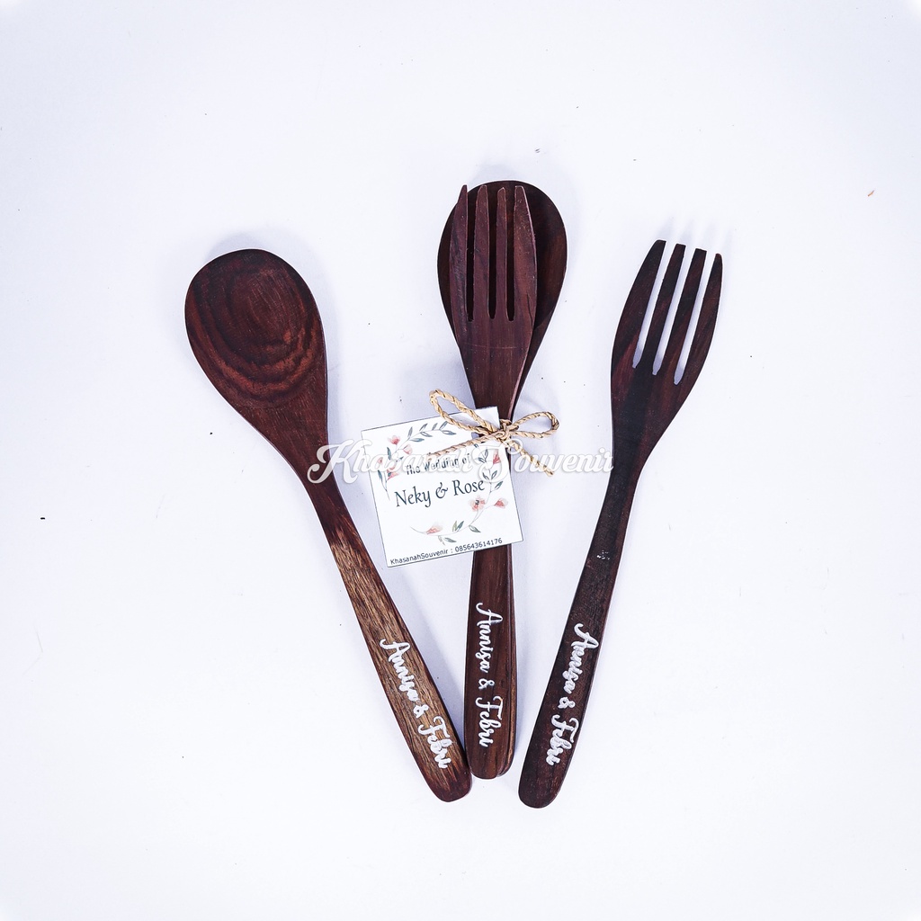 Souvenir sendok garpu kayu sablon nama