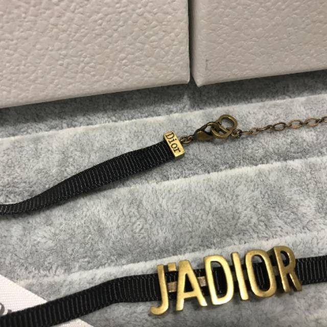 Kalung JADIOR