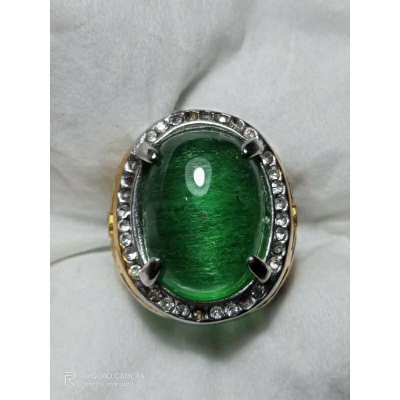 batu zamrud kalimantan top