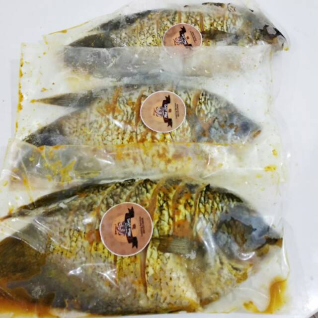 

Ikan Gurame Mbah Kung (Frozen)