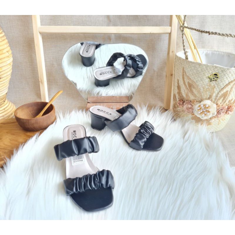 ABBUSHOES  iB 01 hak tahu  ban 2 kerut wanita