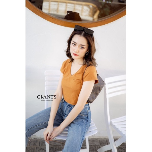 ATASAN GIANTS BASIC MODEL CROP V NECK KANTONG (BJGB306)