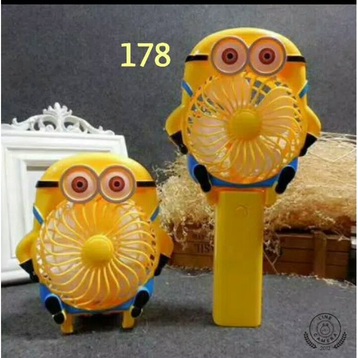 Kipas Angin Portable Minion