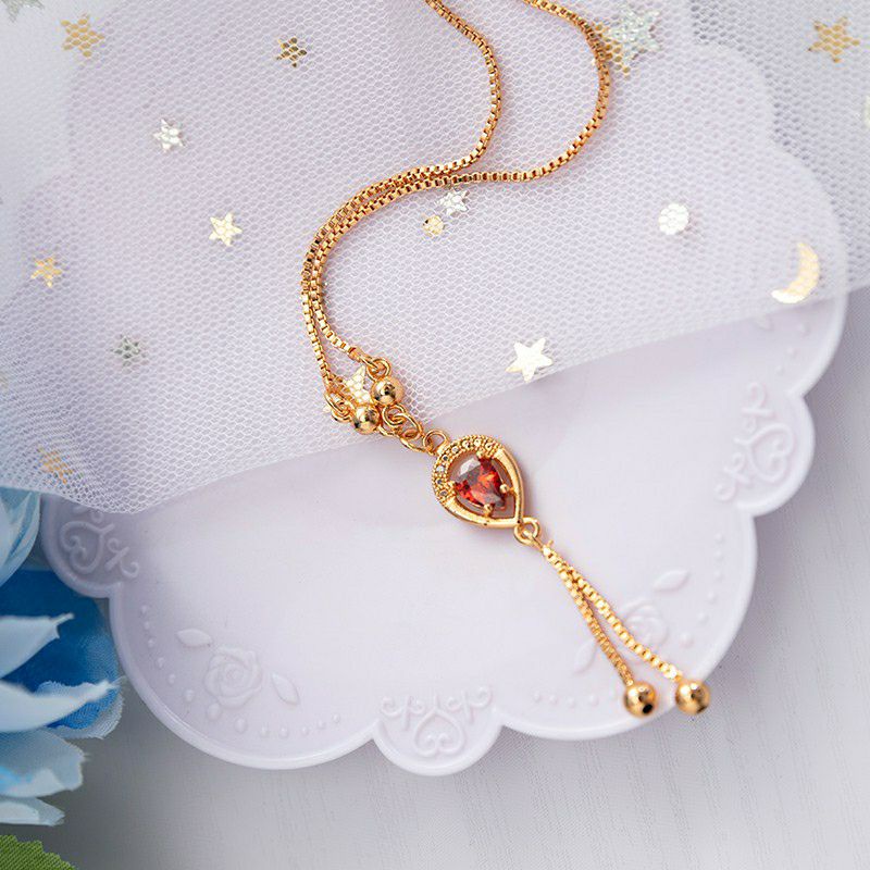 Kalung Batu Delima Merah