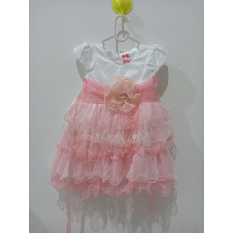 PRELOVED gaun bayi 2 tahun
