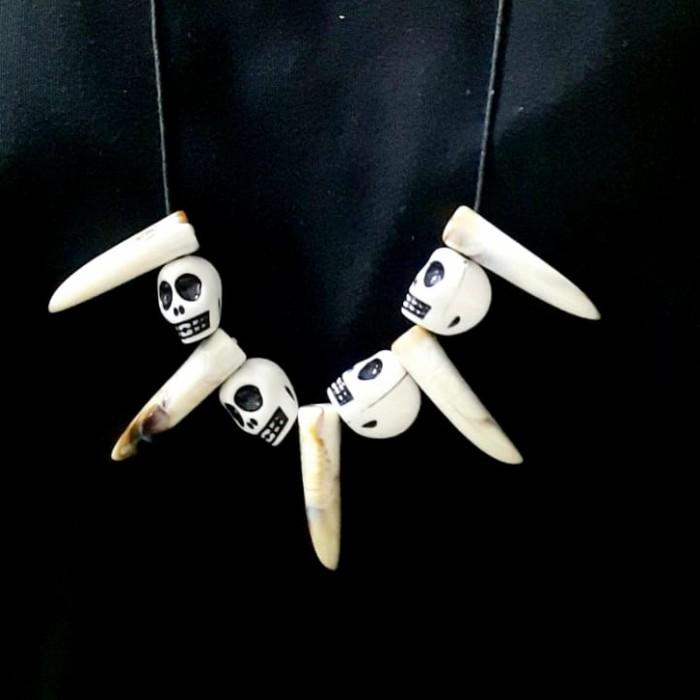 

Grosir Kalung Dukun Tengkorak Kostum Halloween Aksesories Hantu Skull Cod Dan Best Seller
